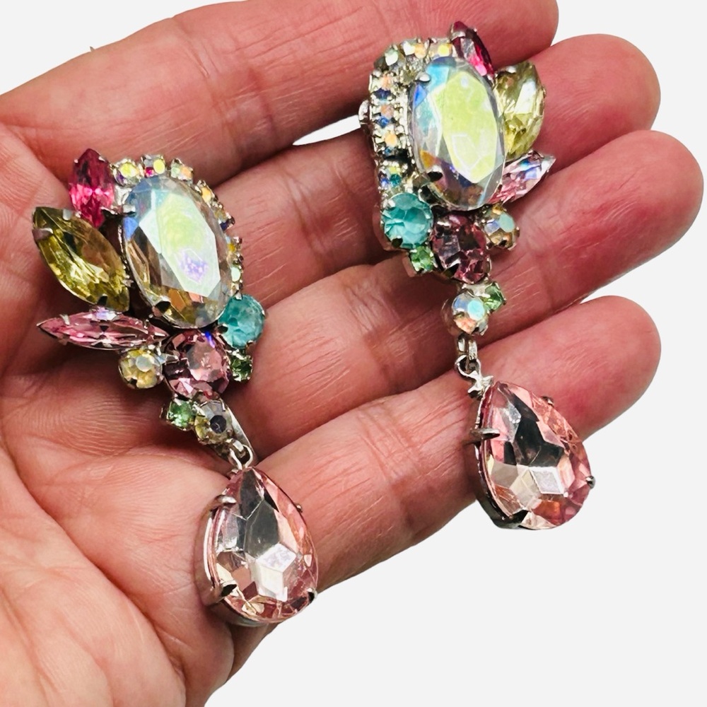 Verified D&E Juliana Pastel Rhinestone Brooch and Drop Earrings - Picture 10 of 13
